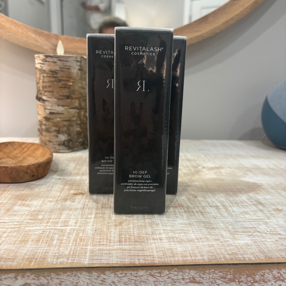 Hi-Def Brow Gel color Clear
